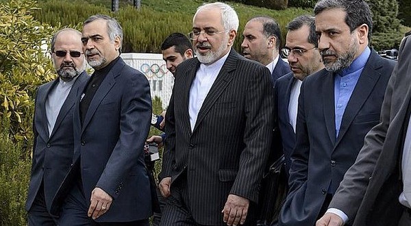 ایران برداشتن تدریجی تحریم‌ها را پذیرفت